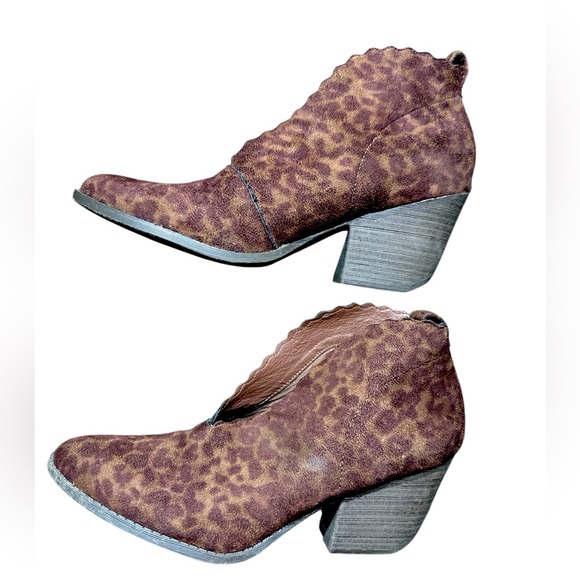 Coconuts by Matisse Ankle Boots Addie size 8.5 NWT - Picture 3 of 7